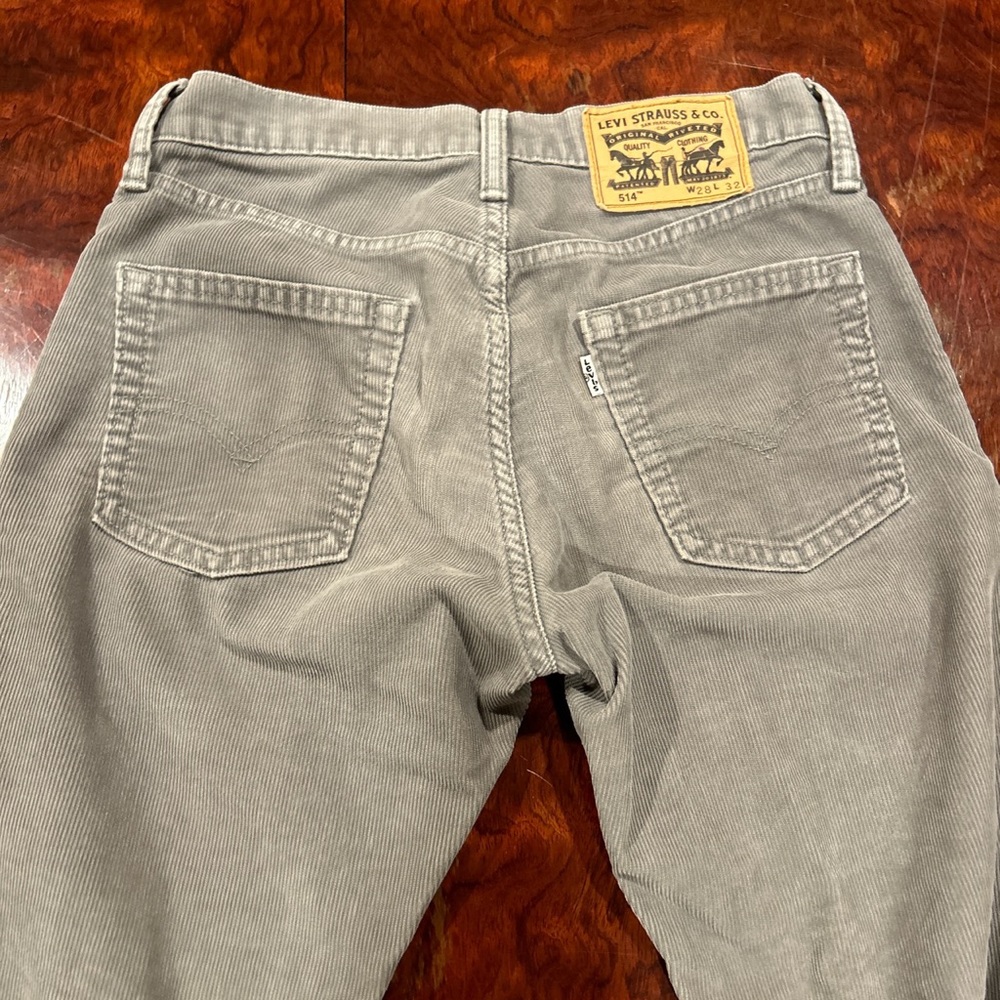 Vintage grey levi corduroys.